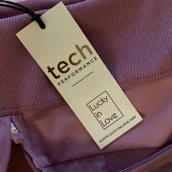 NEW...TECH performance skort tennis wear - Picture 6 of 11